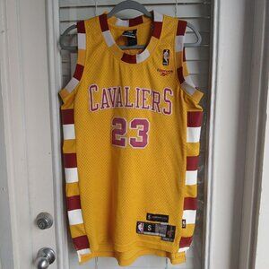 Reebok LeBron James #23 Cavaliers Jersey - Vintage Hardwood Classics - Size S